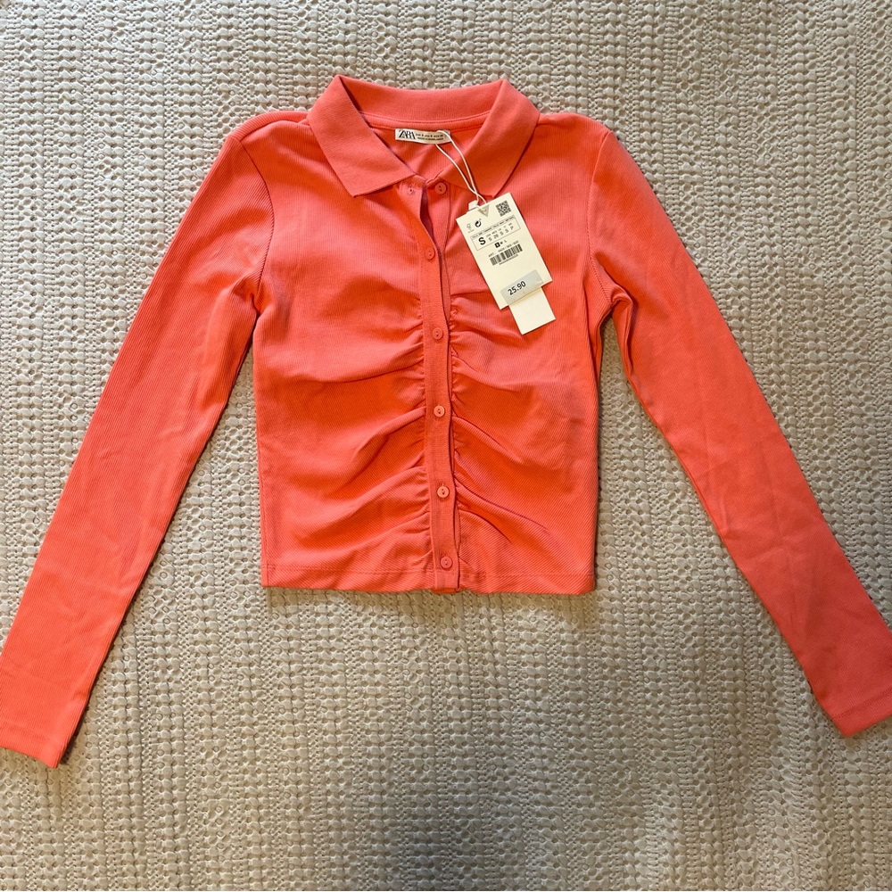 Zara coral colored top size S